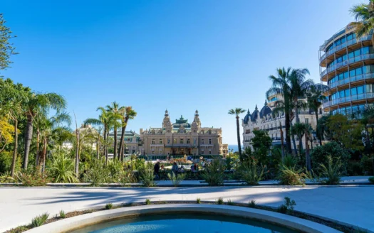 La Réserve – 4-room apartment in Carre d’Or