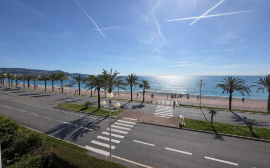 Elegant exceptional villa on the Promenade des Anglais