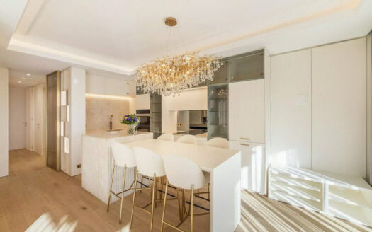 SUPERB 3 ROOM APARTMENT WITH SEA VIEW – HERSILIA