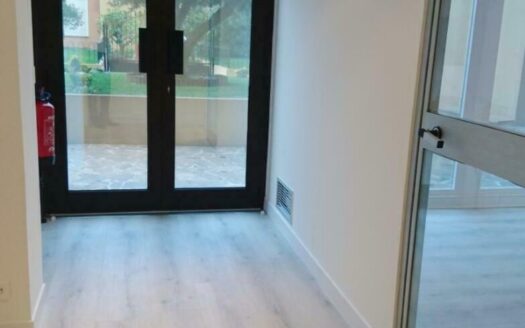 Le Titien – Office with Display Window
