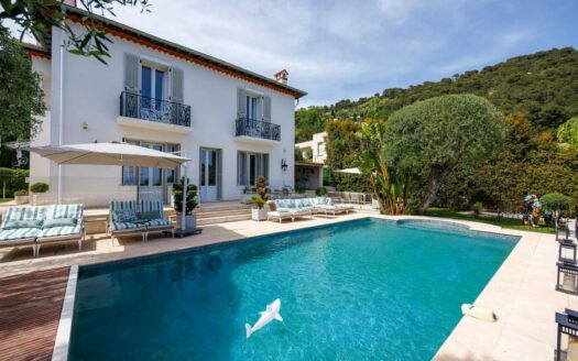 Belle Epoque villa near Eze Village