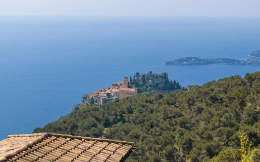 Exceptional house in Èze with breathtaking views