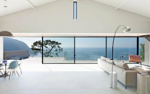 Modern Villa in Eze