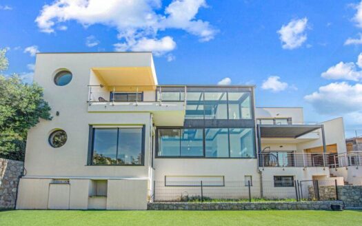 Exceptional villa 5 minutes from Monaco