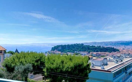 Nice Mont Boron – 3-Room Apartment with Panoramic Sea Views