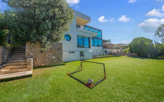 Exceptional villa 5 minutes from Monaco