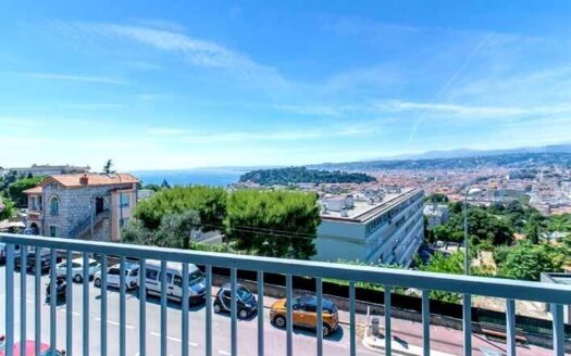 Nice Mont Boron – 3-Room Apartment with Panoramic Sea Views