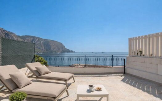 Èze Seaside – Exceptional Penthouse Duplex 117 m² – France