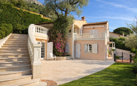 Cap d’Ail – Prestigious Neo-Provençal Villa with Panoramic Sea View
