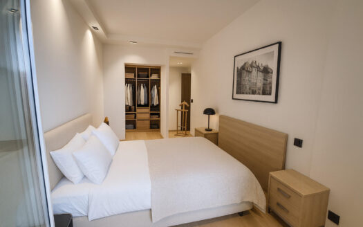 Beautiful furnished one-bedroom apartment – Rosa Maris, Fontvieille Village – View over the Roseraie