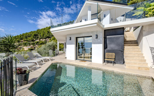 ROQUEBRUNE CAP MARTIN | +5 ROOMS | EXCLUSIVE NEW VILLA
