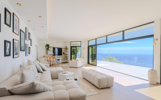 ROQUEBRUNE CAP MARTIN | +5 ROOMS | EXCLUSIVE NEW VILLA