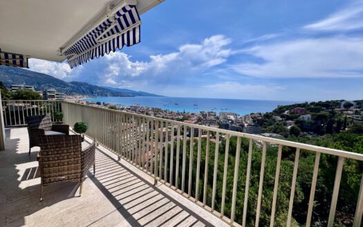Luxuriously Renovated Apartment – Cap Martin
