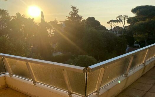 ROQUEBRUNE CAP MARTIN – MAGNIFICENT PENTHOUSE