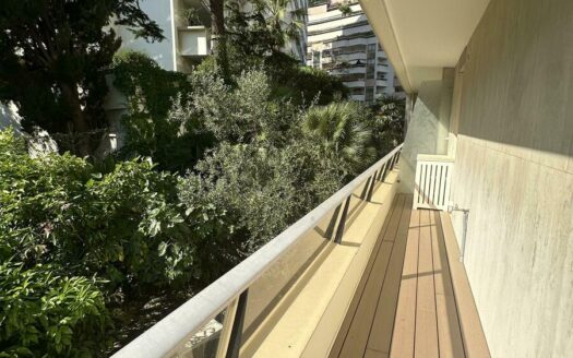 JARDIN EXOTIQUE | BEL HORIZON | 3 ROOMS