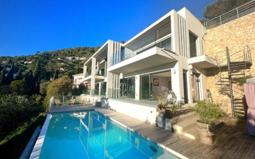 VILLEFRANCHE SUR MER | VILLA | +5 PIECES