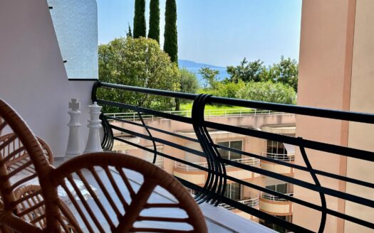 EXOTIC GARDEN | THE PLATI | 2 ROOMS