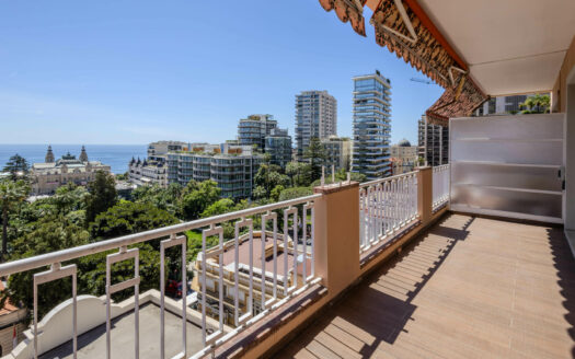 Elegant apartment with spectacular views of the casino and the sea | Carré d’Or