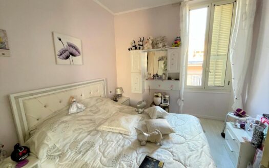 CONDAMINE I 2 ROOMS