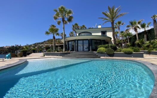 Exceptional Waterfront Property – Panoramic Sea View | Anthéor, Corniche d’Or