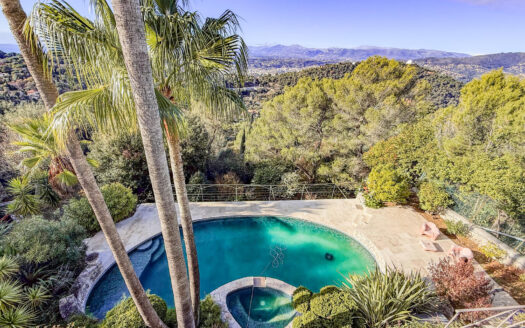 Stunning 5-Bedroom Villa with Sea View in Villefranche-sur-Mer, Provence-Alpes-Côte d’Azur
