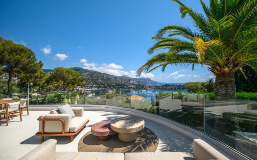 Nice – Renovated Luxury Villa with Pool & Panoramic Views