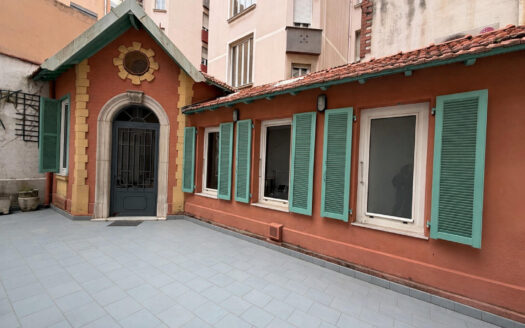 Furnished studio – Independent bourgeois pavilion – Carré d’Or, Nice