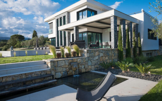 OPIO | MAGNIFICENT VILLA | +5 ROOMS