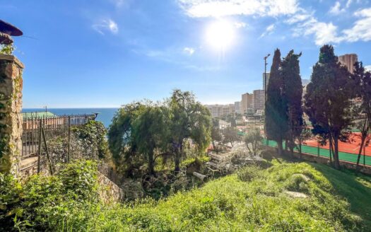 ROQUEBRUNE CAP MARTIN | BUILDING LAND MONACO BORDER
